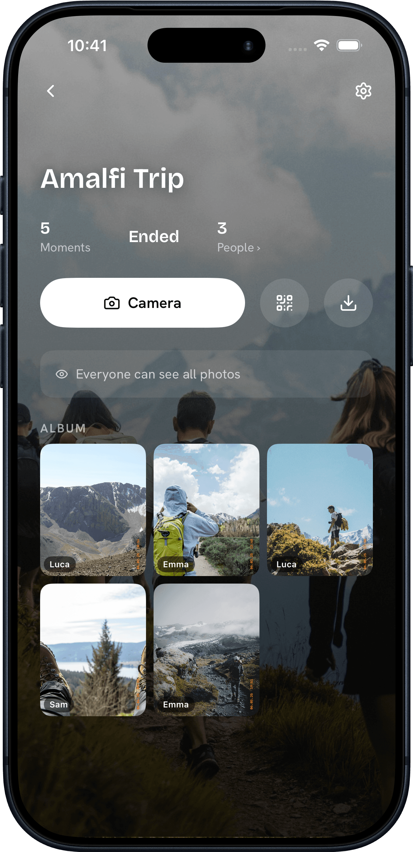 A shared vacations album in Konfetti Camera